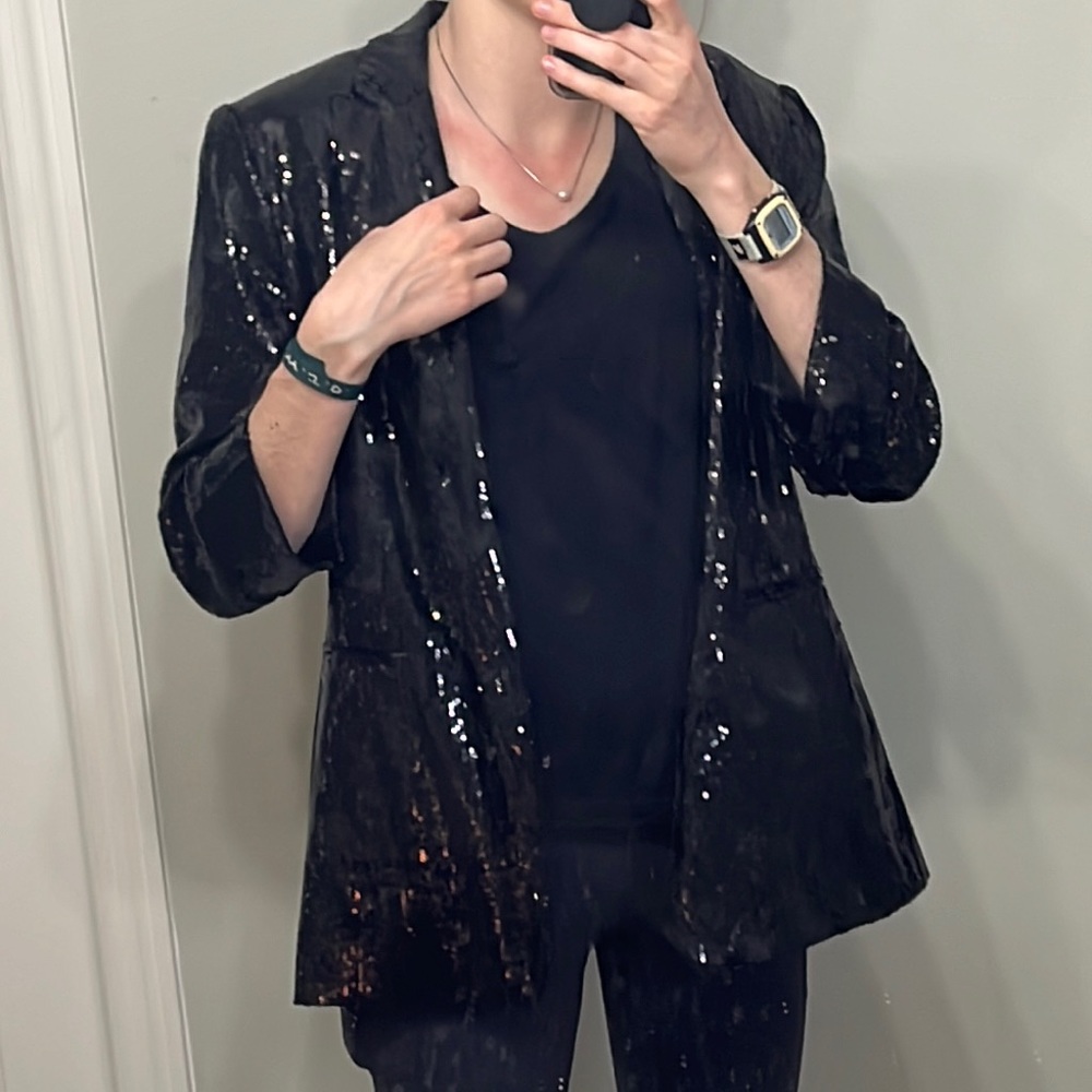 Glittery Michael Jackson-esque black sequins blazer